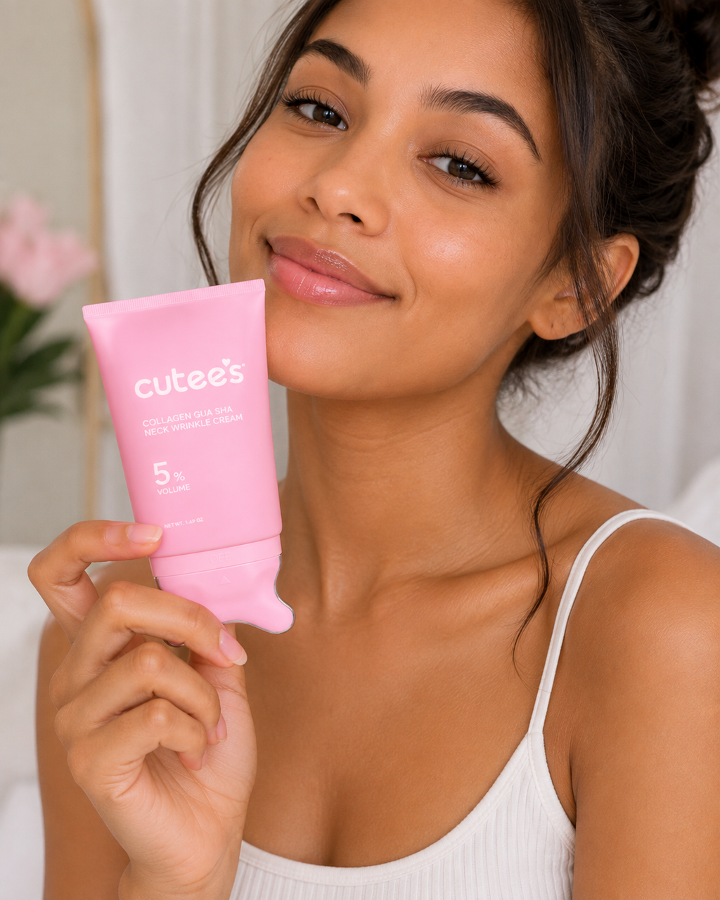 Cutee's Collagen Gua Sha Neck Wrinkle Cream